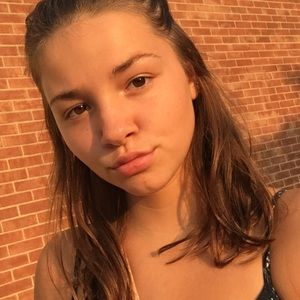 Meet your Posher, Taylar